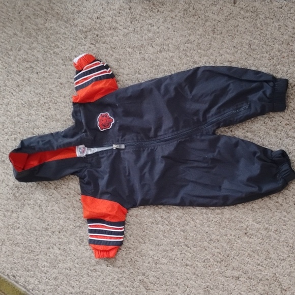 🏈 BUNTING  NFL Chicago Bears VINTAGE WINDSUIT  6/9 Months EUC - Picture 1 of 16
